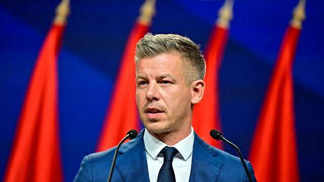 Vengriyaning yangi bosh vaziri Ukrainaga 90 mlrd dollar ajratilishiga rozi boʻldi